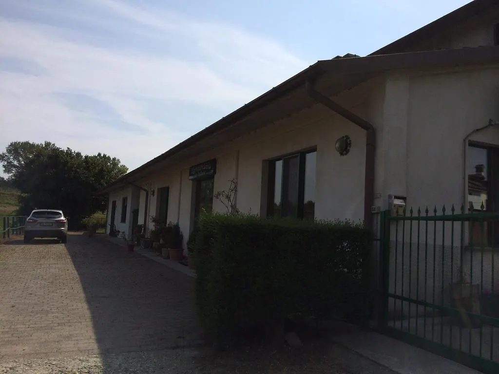 Farm stay Agriturismo La Valbona Villa San Martino Siccomario